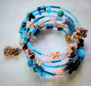 NM2-001 Bracelet Blue/ Creme with charms