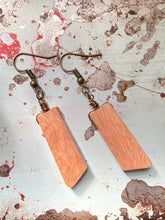 SL1-26 Medium Wood Earrings
