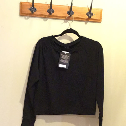 NM1-009 Women's Basic Pullover