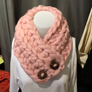 SC1-010 Cowl with 2 Coconut Buttons