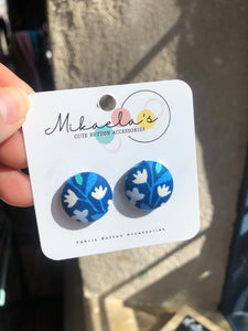 MC1-004 Large Stud Earrings