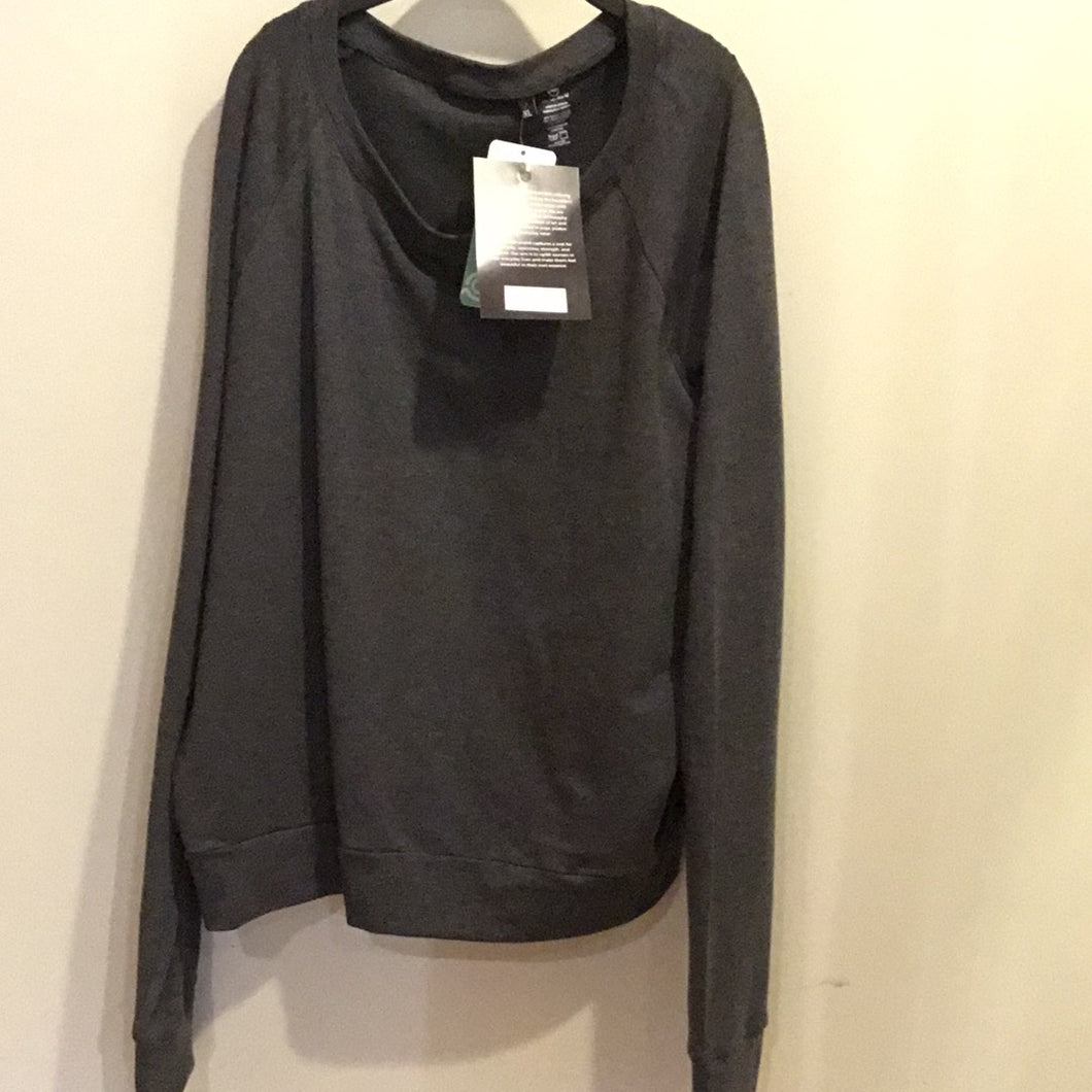 NM1-008 Women's Basic Pullover