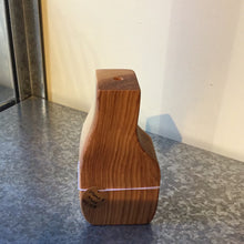 SS2-019 Wood Vase