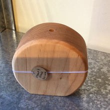 SS2-016 Wood Vase
